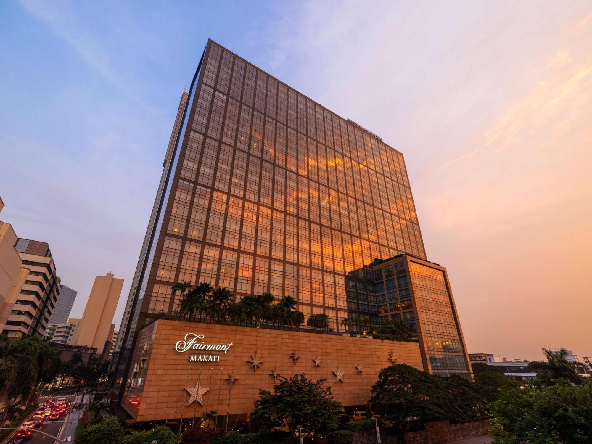 Fairmont Makati Hotel San Pedro Makati Exterior foto The Narai